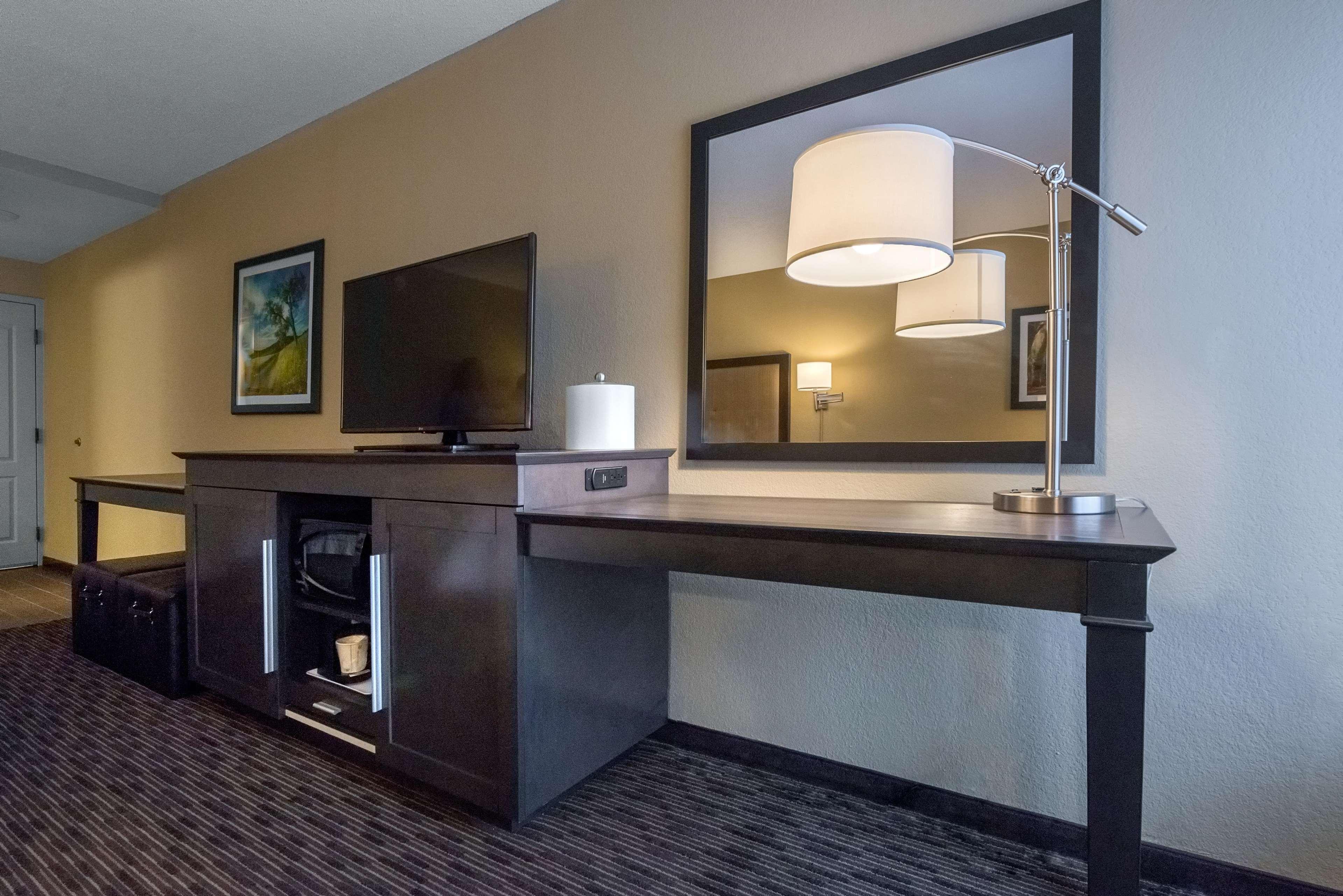 Hampton Inn Meridian Exterior foto