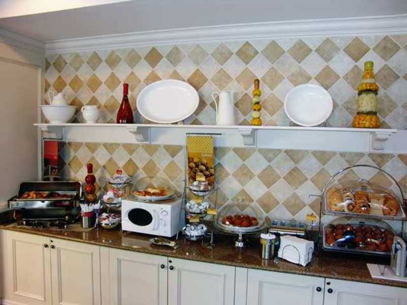 Hampton Inn Meridian Restaurante foto